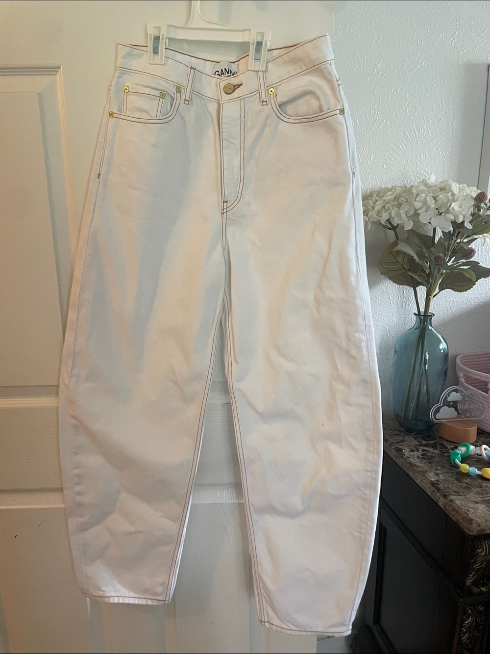 Ganni White Boyfriend Jeans-High Waist